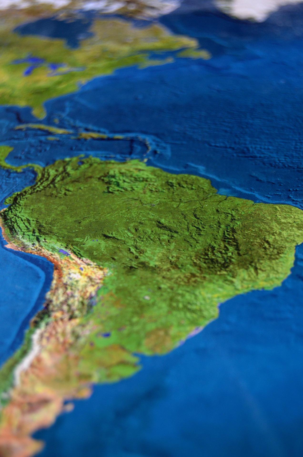 The Annual Spending Power Gender Gap: South America